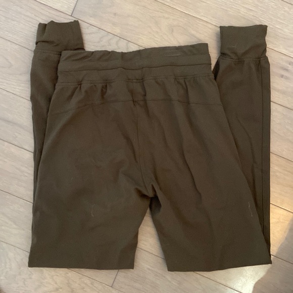 ZYIA Olive Ascend Joggers Large - Picture 7 of 8